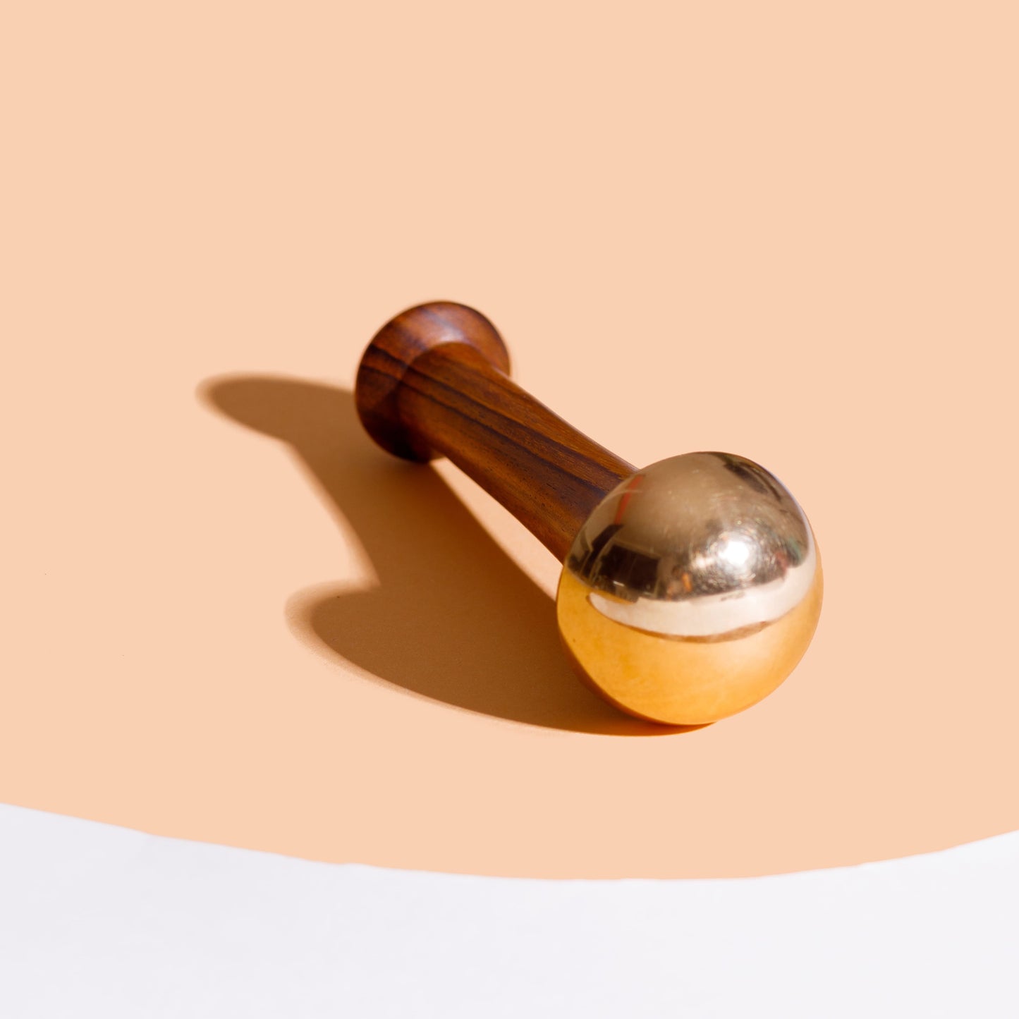 KANSA | Teakholz & Bronze | Gesichtsmassage